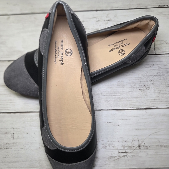 Marc Joseph Gray and Black Women's Flats - Picture 6 of 9